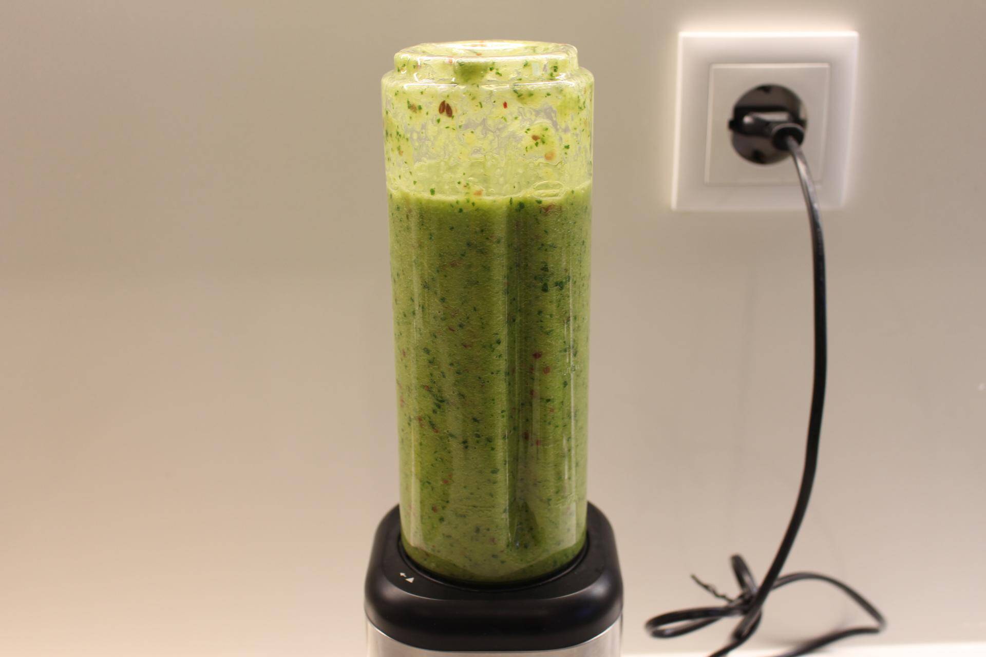 WMF Smoothie Maker gruener Smoothie